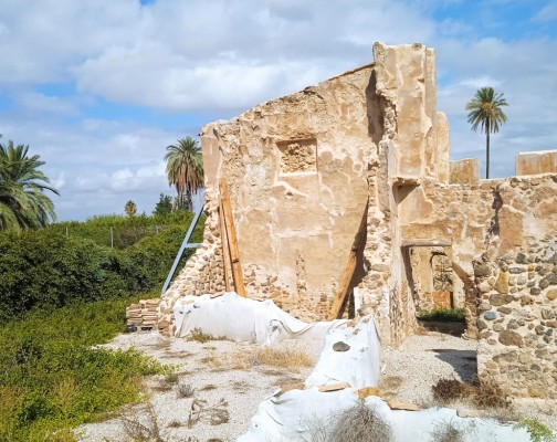 Sustraen los puntales que se instalaron para asegurar la Casa de Antonete Gálvez en Torreagüera