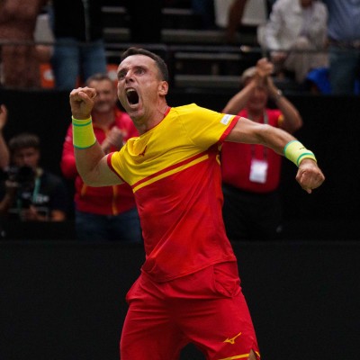 A un paso de la Final a Ocho: Bautista gana a la épica a Fils en el arranque del España-Francia
