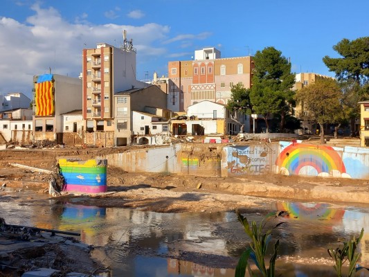 El hospital en casa: la labor de una anestesista tras la Dana en Picanya