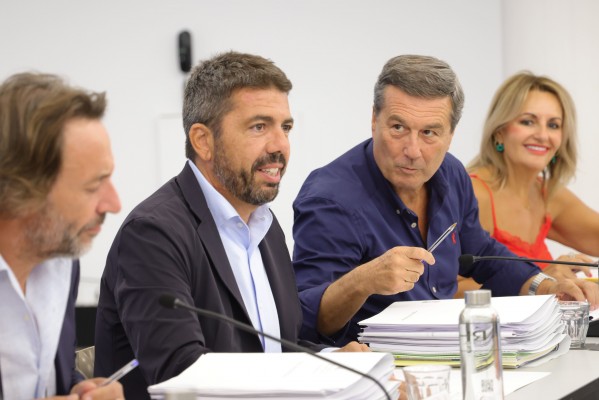 El Consell evalúa el primer año de gestión y analiza las políticas que deben ser 
