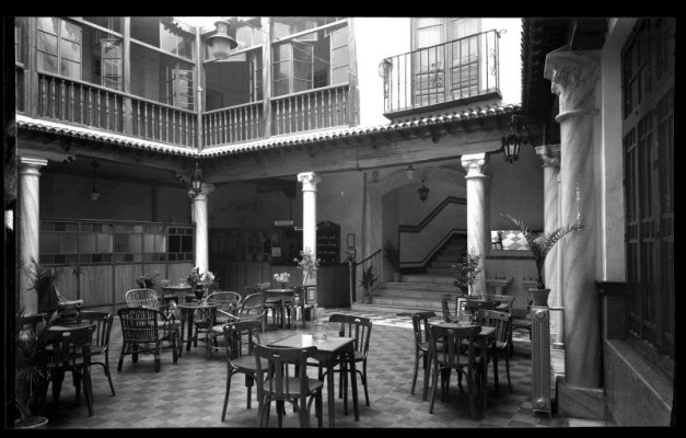 Una Murcia de postal: así posó la ciudad para Ediciones Arribas en los años 50 y 60