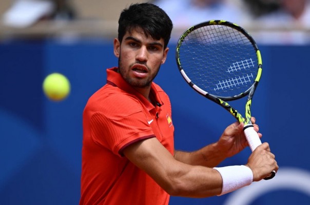 Un vendaval llamado Carlos Alcaraz: buscará el oro olímpico en París tras arrasar a Auger Aliassime