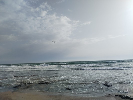 Hallado el cuerpo sin vida del joven desaparecido en la playa de Las Amoladeras en La Manga