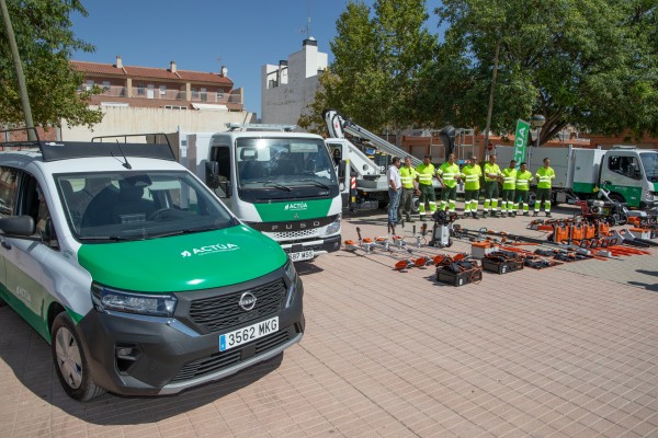 Lorca refuerza el mantenimiento de las zonas verdes en las pedanías con un servicio sostenible