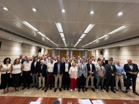 López Abad marca las nuevas líneas estratégicas de Croem y nombra la Comisión Ejecutiva