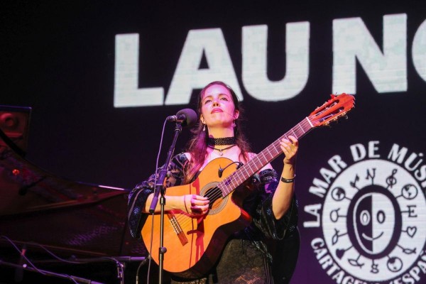 La catalana Lau Noah, artista revelación, y el Premio La Mar de Músicas irá para el cubano Eliades Ochoa