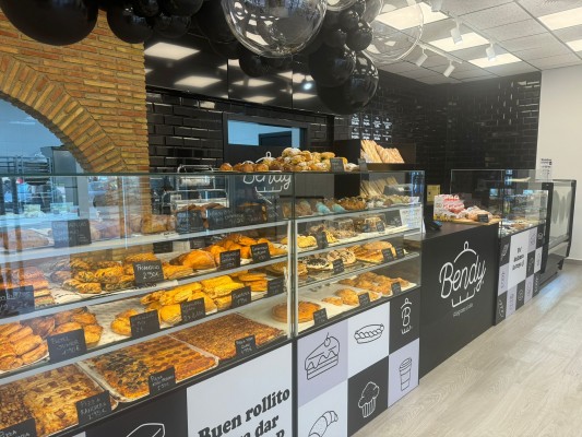 Los 'donuts' más virales de Alcantarilla dan el salto y aterrizan en Murcia