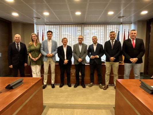 Proexport, Fecoam y los regantes de Cartagena detallan sus recetas para la ley del Mar Menor