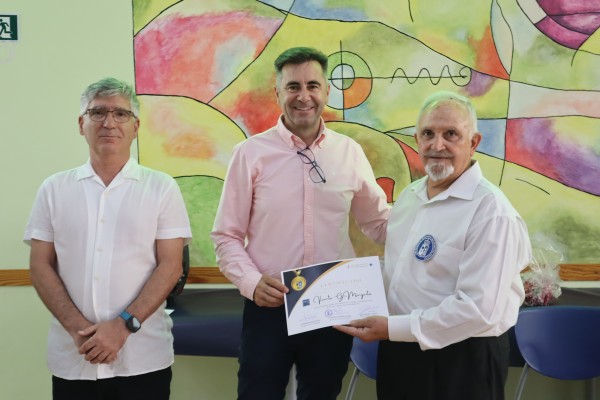Los hogares de San Pedro y Lo Pagán cierran el curso con exposiciones, premios y homenajes 