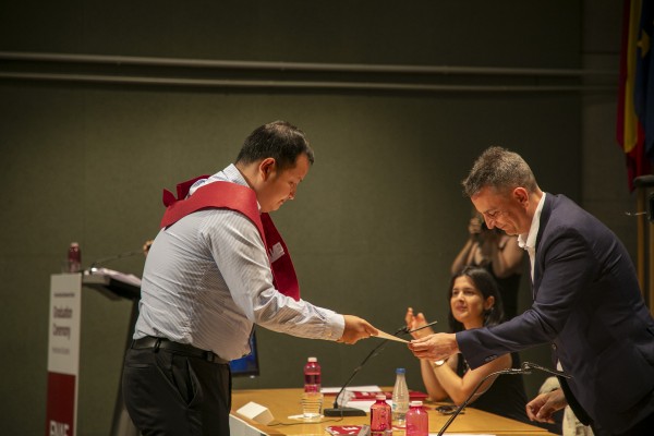 150 alumnos chinos se gradúan en ENAE Business School 