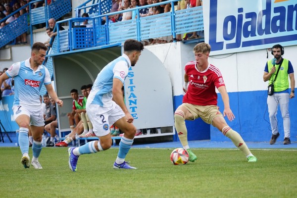 El filial del Real Murcia se queda sin ascenso a Segunda RFEF al perder por 4-1 en Coria