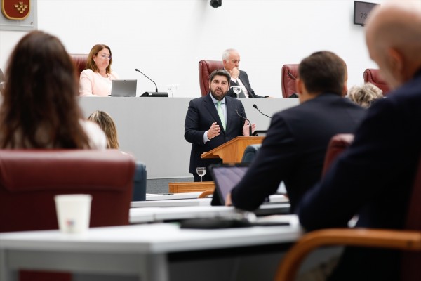 Directo: los portavoces replican a López Miras en el debate del estado de la Región