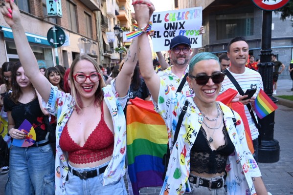 Castelló se viste de colores y vibra con la energía y el entusiasmo del Día del Orgullo