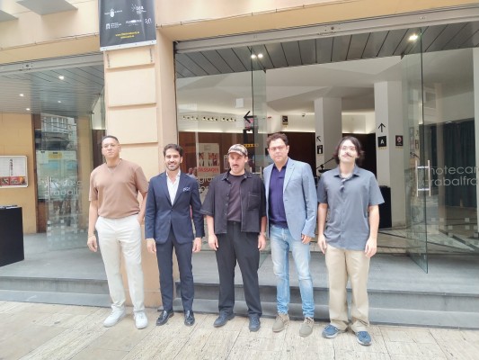 El cineasta Carlos Saiz comienza el rodaje en Murcia de 'Lionel': el viaje de un padre y un hijo en la vida real