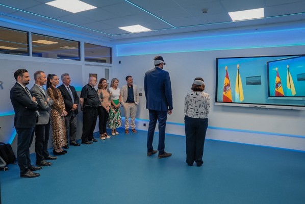 La UCAM inaugura un Aula de Realidad Virtual y Computación Espacial equipada con las últimas tecnologías inmersivas