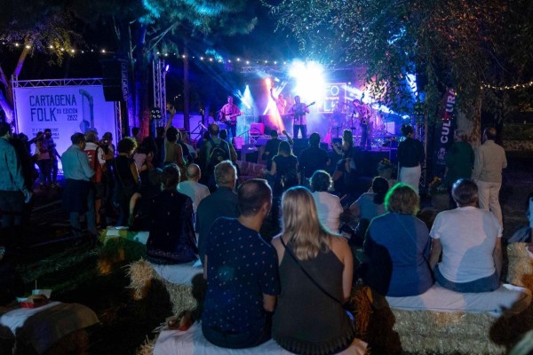 Cartagena vuelve a bailar al ritmo de la música folk con los conciertos gratuitos de este fin de semana
