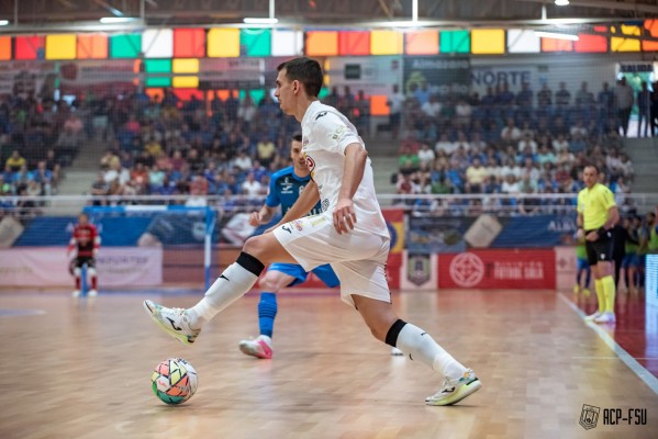 ElPozo sigue optando a las semifinales: sale vivo de una caldera y fuerza el tercer partido 