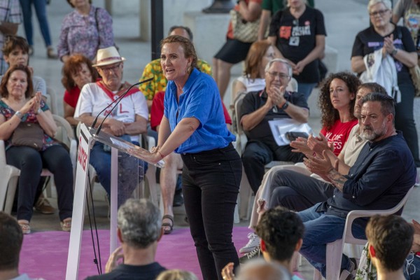 Estrella Galán (Sumar) dispara en Murcia contra 