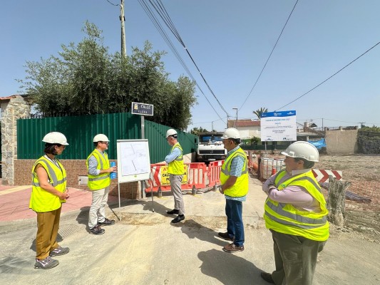 Patiño avanza en la mejora de la red de saneamiento