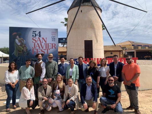 El 'quijotesco' Festival de Teatro de San Javier: desde Els Joglars y 'El Brujo' al tandem Boto-Peris Mencheta 