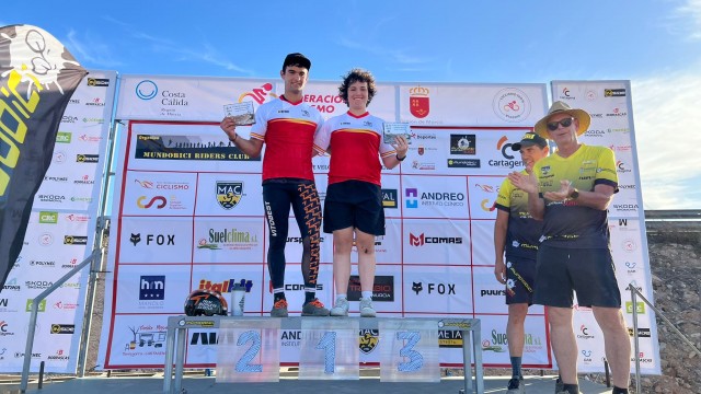 Alejandro Montalvo y Vera Barón vencen en la Copa de España de trialbici en Cartagena