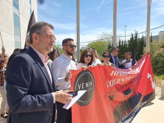 López Graña promete un centro de letrados con guardería en Murcia para mejorar la conciliación de los abogados