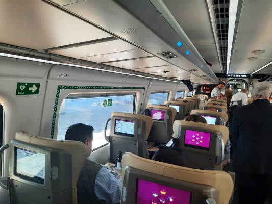 Renfe realiza viajes de simulación comercial  con el modelo de AVE S-106 en Castelló