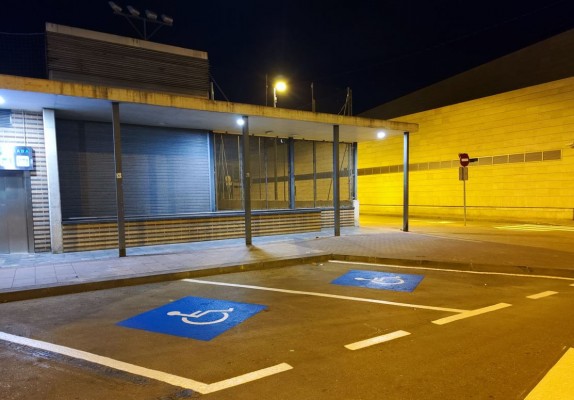 Murcia pondrá a punto la señalización vial de 300 calles para este verano
