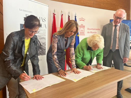 Ayuntamiento, Aguas de Murcia y Cruz Roja se unen para lograr la inserción laboral de personas vulnerables