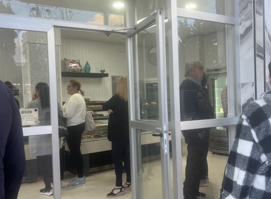 El pastel de carne que arrasa en las Torres de Cotillas: largas colas para conseguir uno