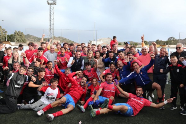 La Minera asciende a la Segunda RFEF como campeón y le sobran tres partidos