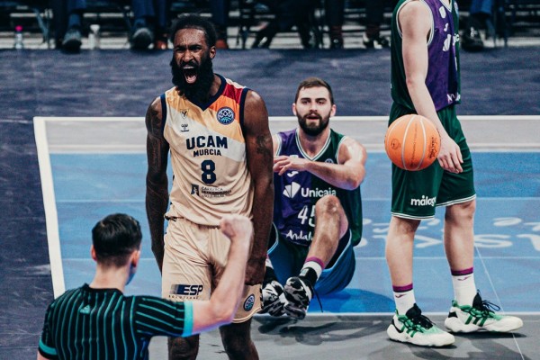 El UCAM CB se ve remontado en la segunda parte y se queda sin final europea: peleará por el bronce