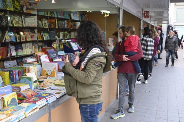 La Feria del Libro regresa a Santa Clara en su 40 edición con un total de 16 casetas 