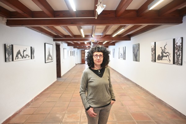 'L'ànima del cep', la denuncia del abandono agrario de Claudia de Vilafamés en el Museu d’Etnologia