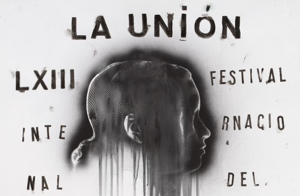 Jaume Plensa realiza un impactante cartel del Cante de las Minas en el que una cabeza emerge de la oscuridad 
