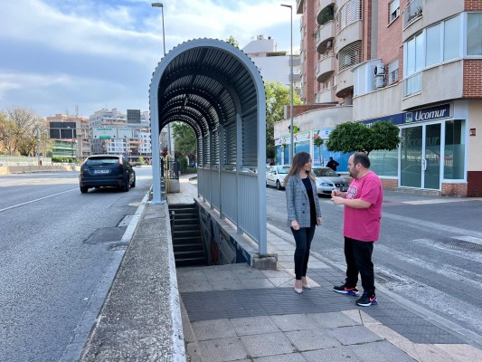 Nueva cubierta de acceso para el túnel peatonal que comunica San Antón y San Basilio en Murcia