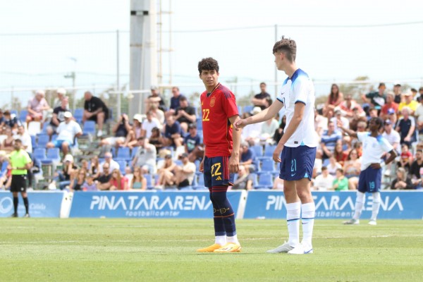 España, Escocia y Hong Kong-China en la Costa Cálida Supercup sub-15 en Pinatar Arena 