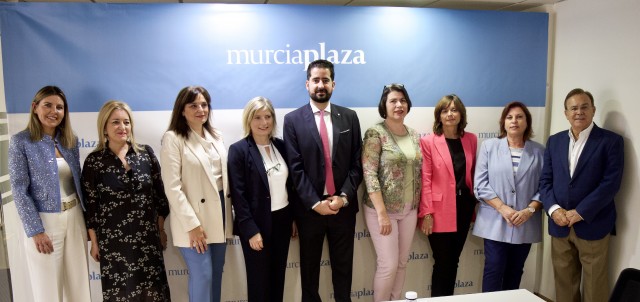 Las directivas de la Región dejan huella en las STEM: comunicación, observación y empatía