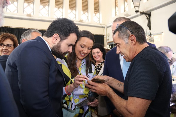 La Feria de Minerales de La Unión abre sus puertas con el homenaje a los mineros fallecidos