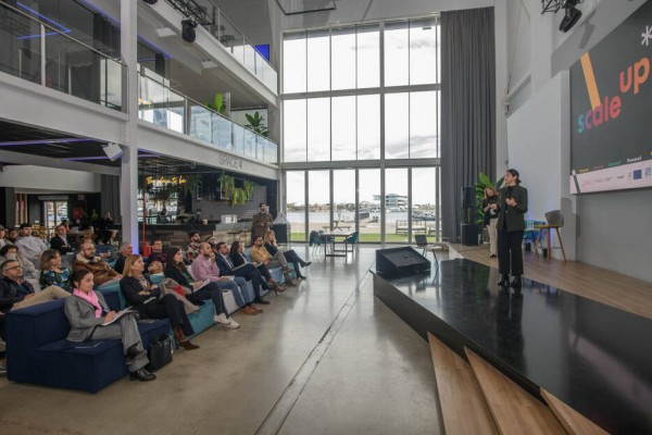 Hydronik, mejor empresa emergente de 2023 dentro del programa ScaleUp de Ivace+i y CEEI Valencia