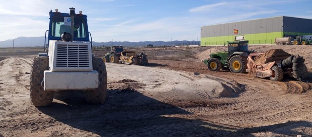 Suministros Dama triplicará espacio con unas nuevas instalaciones en el Parque del Sureste de Murcia