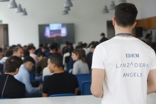 Más de 700 personas asisten al Inspiration Day de Marina de Empresas para conocer a creadores de contenido