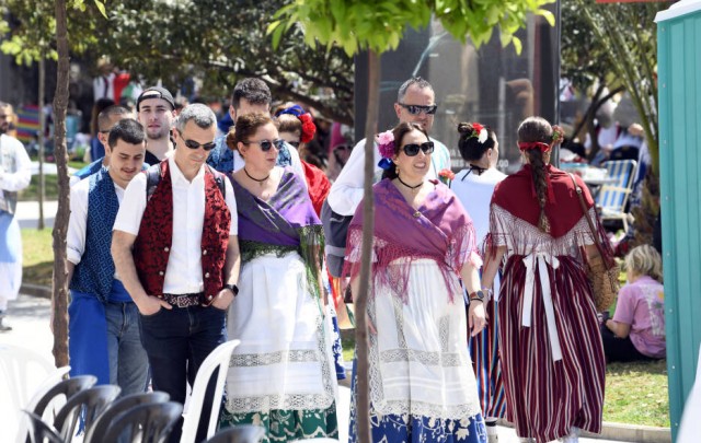 Los trajes del Bando resisten el golpe de los precios: 