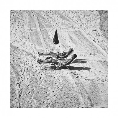 Aquellos días de sol y playa: las fotografías de Joaquín Marín detienen en el tiempo el 'Spanish Summer'