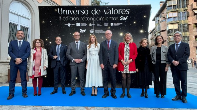El Ayuntamiento de Murcia, Emuasa, Cruz Roja y el presidente de CROEM, distinguidos en los 'Reconocimientos SEF'