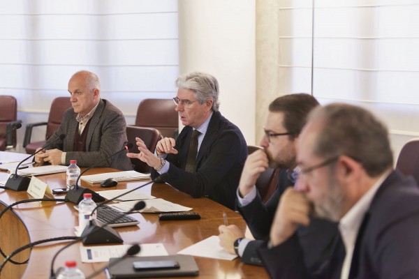 No solo dinero: Europa es 