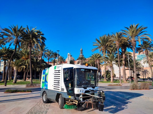 Lhicarsa renueva su flota para mejorar la limpieza de Cartagena