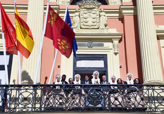 Murcia llevará las Fiestas de Primavera y la Feria de Septiembre a Alicante