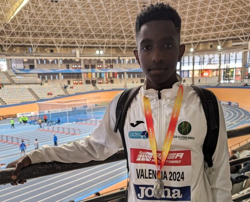 Gabriel Alazar Lauret, plata en los 300 metros del Nacional sub-16 en pista cubierta