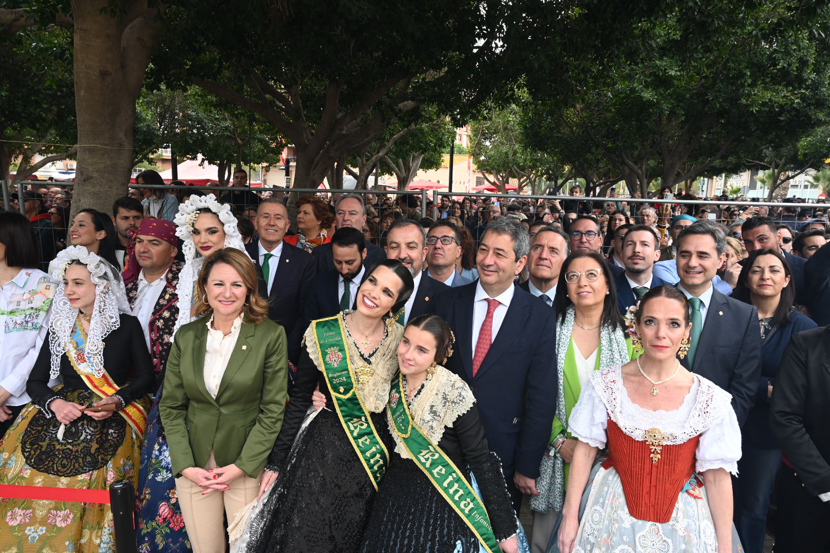 Una espectacular y multitudinaria mascletà inaugura las fiestas de la Magdalena 2024

